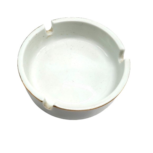 Vintage Trump Taj Mahal Atlantic, NJ Casino Hotel Ashtray Glass Round Ash Tray - Picture 1 of 8